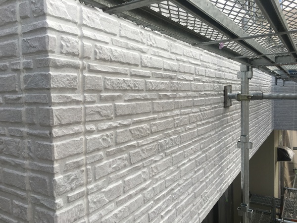 名古屋市 F様邸 外壁RSﾀﾞｲﾔﾓﾝﾄﾞｺｰｽ　外壁塗装　下塗り完了