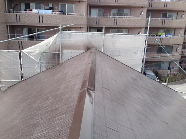 刈谷市 B様邸 屋根塗装 遮熱シリコンコース上塗り完了