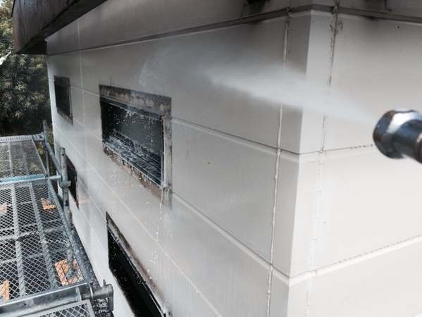 名古屋市 ヴェリーフラワー 店舗 屋根・外壁塗装 シリコンコース高圧洗浄150キロ