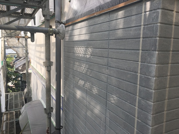名古屋市　O様邸　戸建　屋根・外壁塗装ダブルトーン外壁下塗り完了2