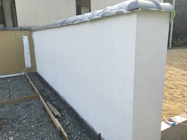 豊田市　H様邸　戸建　外構塗装シリコンコースフィラー完了