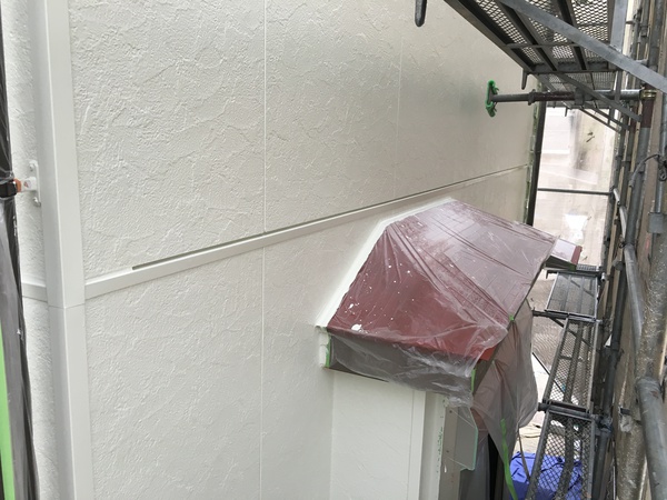豊田市　H様邸　戸建　外壁・屋根ﾀﾞｲﾔﾓﾝﾄﾞｼﾘｺﾝ外壁塗装中塗り完了