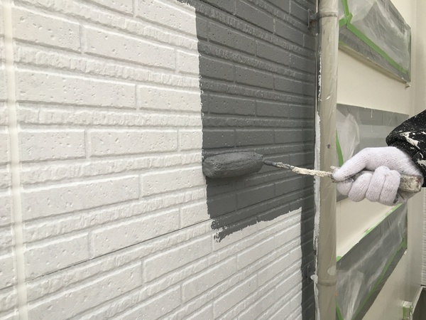 豊田市　T様邸　外壁塗装　ｼﾘｺﾝ多模様塗装外壁塗装中塗り塗装中