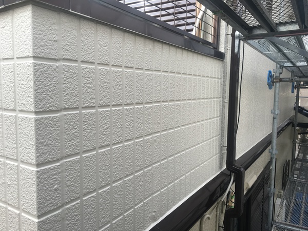 知立市　A様邸　外壁・屋根フッソコース　外壁塗装　上塗り完了3