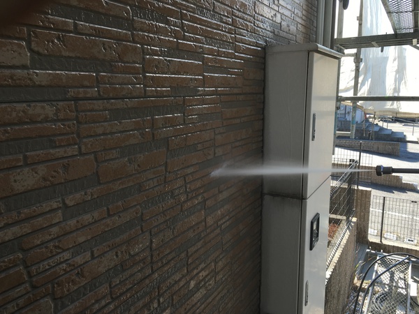 碧南市　KアパートB　外壁塗装　多彩模様コース　外壁塗装　高圧洗浄