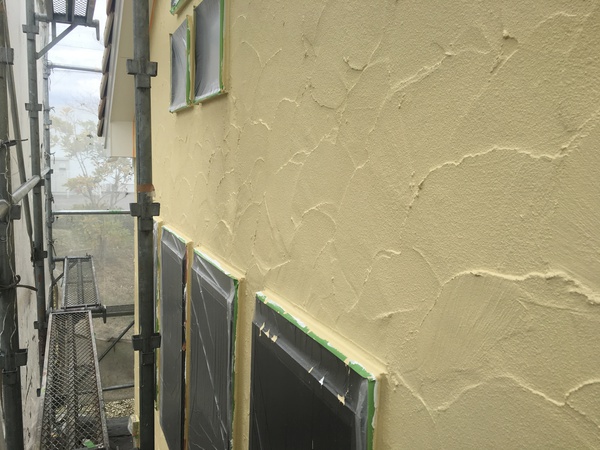 岡崎市 JAJA様邸 外壁塗装 ｼﾘｺﾝｺｰｽ　外壁塗装　中塗り塗装完了