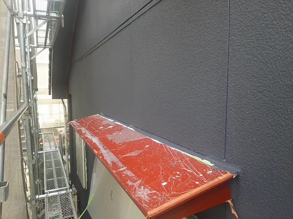 豊田市 O様邸 屋根・外壁ｼﾘｺﾝｰｽ　外壁塗装　中塗り完了