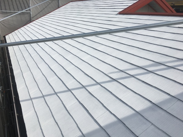 安城市 K様邸 屋根・外壁RSダイヤモンドコース屋根プライマー塗装完了
