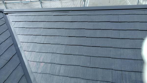 額田群 T様邸  屋根・外壁塗装 RSシルバーグロスSiコース屋根中塗り完了