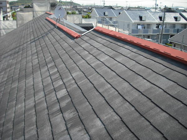 西尾市 Ｊアパート K棟 外壁塗装 屋根塗装 シリコンコース屋根下塗り完了