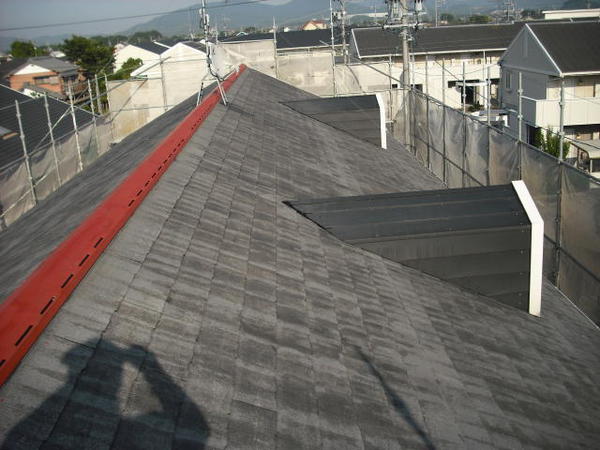 西尾市 Ｊアパート 棟 Ｅ外壁塗装 屋根塗装 シリコンコース屋根下塗り完了