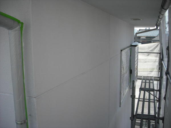 岡崎市　M様邸　戸建　外壁塗装　シリコンコース外壁塗装下塗り完了1