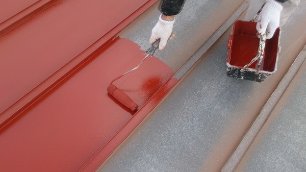 名古屋市　滝の水小学校　屋根塗装　シリコンコース錆止め