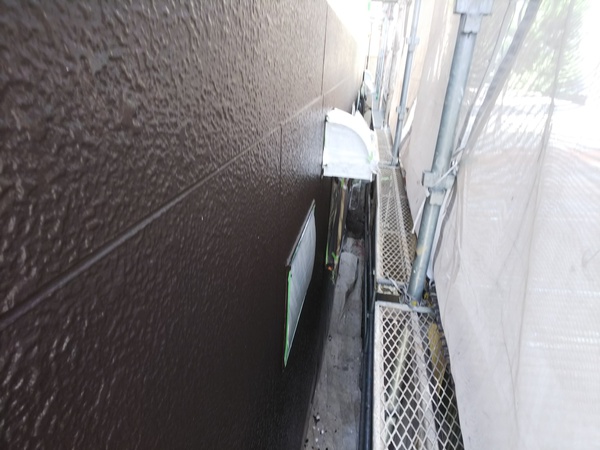 豊明市 Sアパート1  屋根・外壁塗装 RSシルバーグロスSiコース中塗り完了
