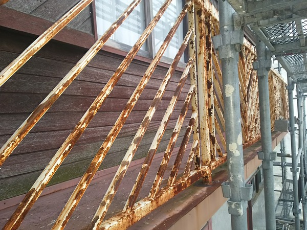 名古屋市　O様邸　戸建　屋根・外壁塗装シリコンコース付帯塗装施工前1