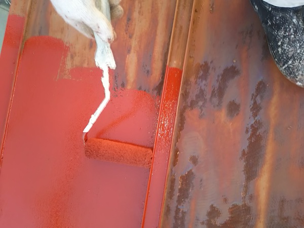 名古屋市　O様邸　戸建　屋根・外壁塗装シリコンコース錆止め塗装中