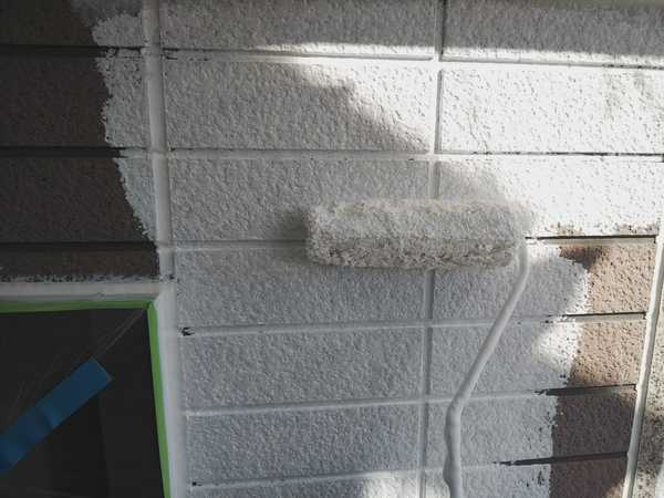 岡崎市 Ｈ様邸 屋根・外壁塗装 RSﾀﾞｲﾔﾓﾝﾄﾞｺｰｽ下塗り中