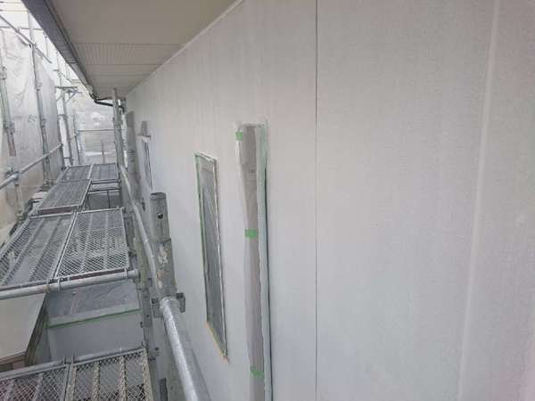 豊田市 S様邸 外壁フッソコース下塗り完了