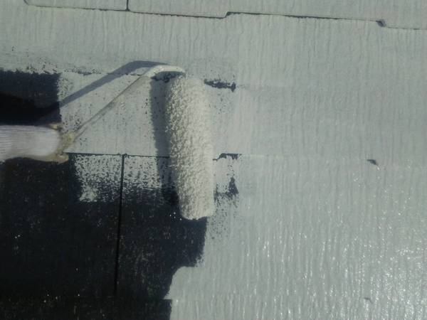 蒲郡市 Y様邸 屋根・外壁ﾌｯｿｺｰｽ　屋根シーラー塗装中
