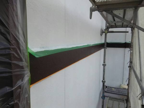 知立市 K様邸 屋根・外壁フッソコース下塗り完了