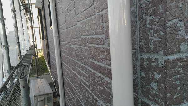 知立市 K様邸 外壁RSダイヤモンド・フッソコース上塗り完了