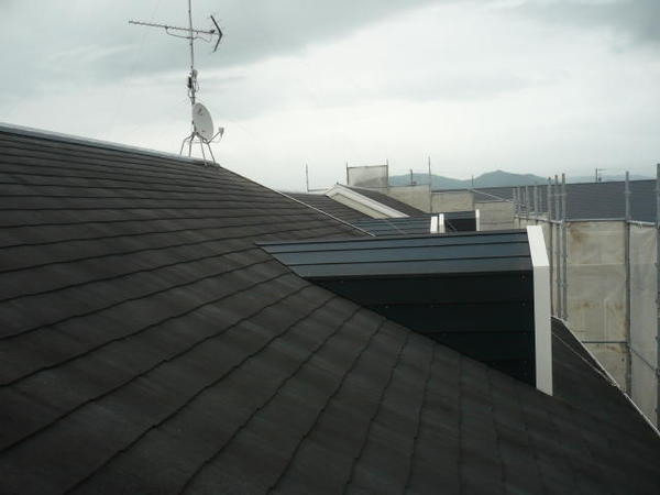 西尾市 Ｊアパート H棟 外壁塗装 屋根塗装 シリコンコース屋根施工前2