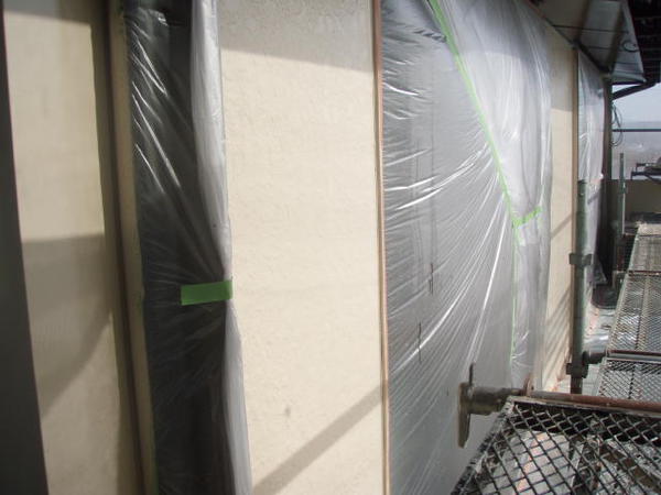 豊田市　K様邸　戸建　外壁塗装　屋根塗装　シリコンコース中塗り完了