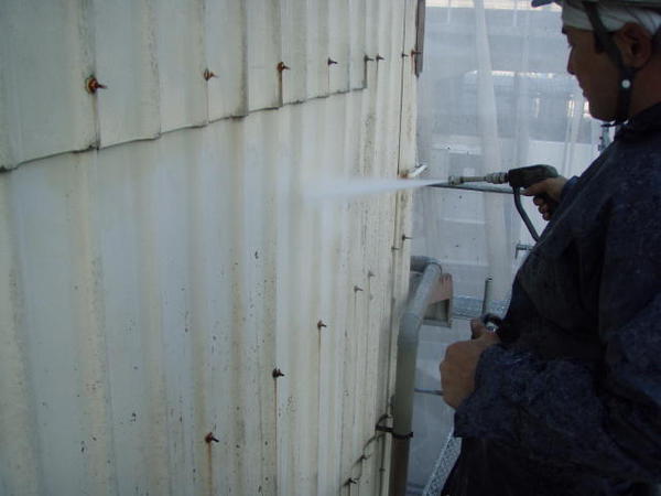 岡崎市　Ｋ社様　外壁塗装　屋根塗装　シリコンコース高圧洗浄外壁
