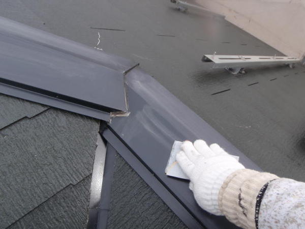 豊田市　O様邸　戸建　屋根塗装　外壁塗装　遮熱断熱コース屋根ケレン工事