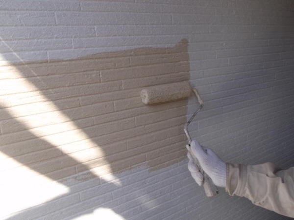 豊田市　O様邸　戸建　屋根塗装　外壁塗装　遮熱断熱コース中塗り施工中