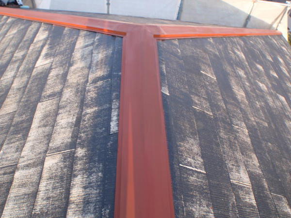 安城市 M様邸 外壁塗装 屋根塗装 無機コース屋根シーラー完了