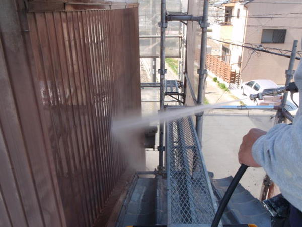 岡崎市 Ｈ様邸　戸建　 外壁塗装 トタン シリコンコース高圧洗浄150キロ