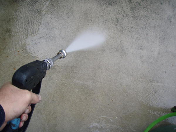 西尾市　Ｗ様邸　外壁塗装工事　シリコンコース高圧洗浄150キロ土間