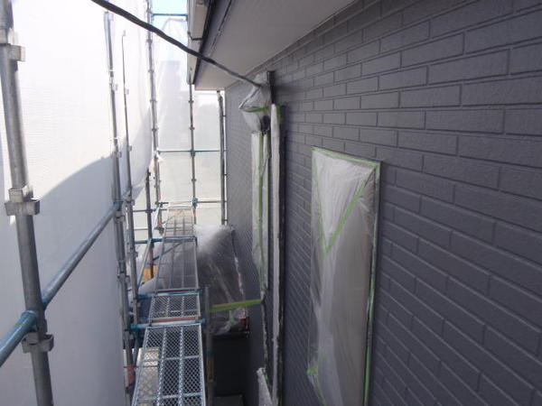 安城市　E様邸　戸建　外壁塗装　遮熱・断熱コース中塗り完了