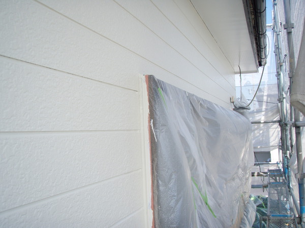 豊田市　Ｍ様邸　戸建　外壁塗装　シリコンコース中塗り完了1