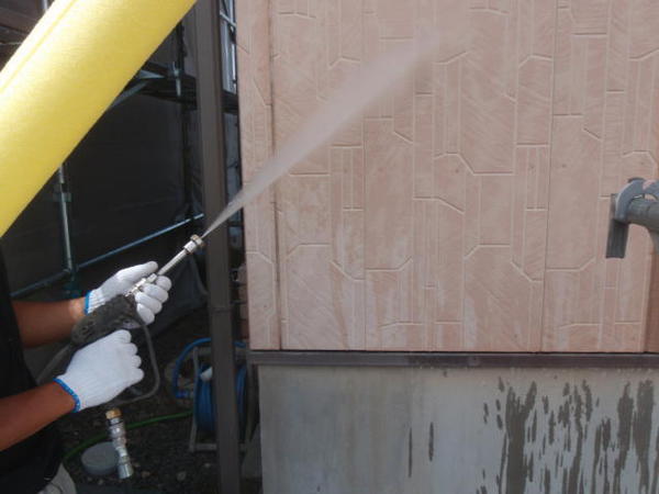 安城市　D様邸　戸建　外壁塗装　シリコン+多彩模様塗装高圧洗浄150キロ