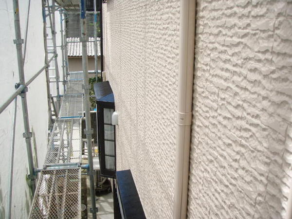 豊田市　Ｉ様邸　戸建　外壁塗装　シリコンコース中塗り完了外壁2