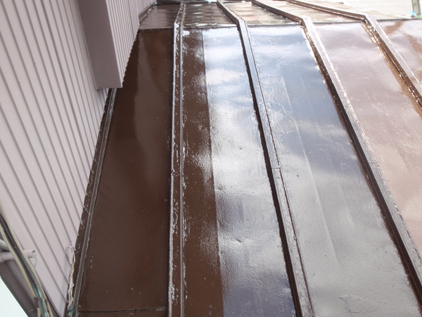 豊田市　M様邸　戸建　屋根塗装シリコンコース上塗り塗装完了