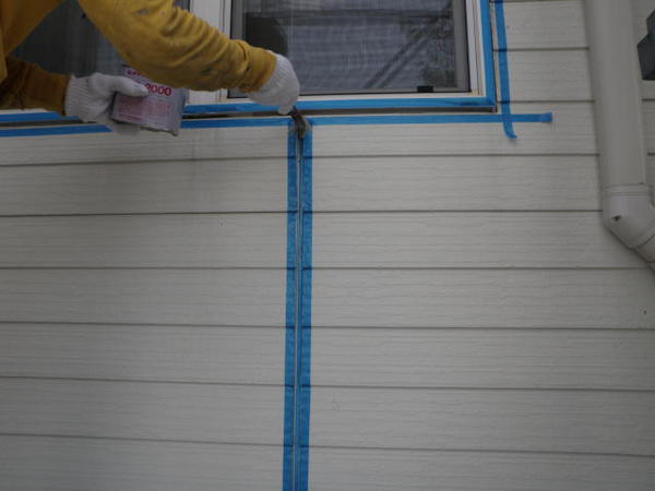 三好市 Y様邸 戸建 屋根塗装 フッソコースシーリングプライマー塗布
