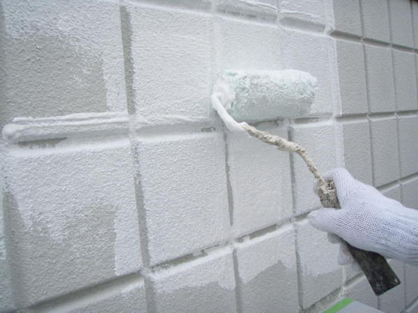 安城市　Ｍ様邸　戸建　外壁塗装　防水ﾄｯﾌﾟ　シリコンコース下塗り中