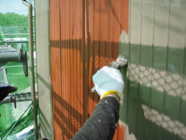豊田市　A様邸　戸建　外壁塗装　シリコンコース　中塗り施工中