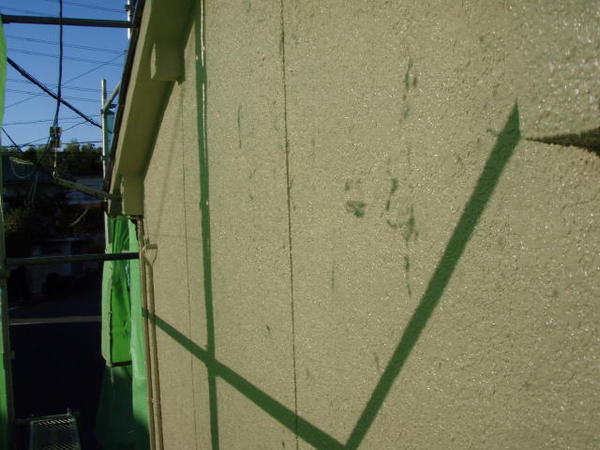 豊田市　A様邸　戸建　外壁塗装　シリコンコース　中塗り完了