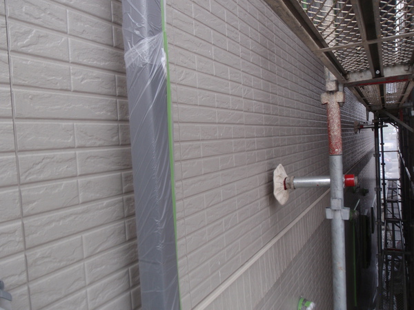 刈谷市　Ｔ様邸　戸建　外壁塗装　フッソコース下塗り完了