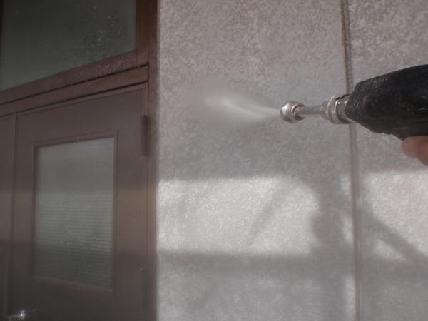 名古屋市　Ｍ社　外壁塗装　フッソコース高圧洗浄150キロ外壁