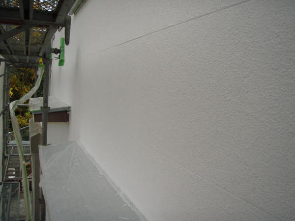 豊田市 J様邸 外壁塗装 屋根塗装 遮熱断熱コース下塗り2回目完了