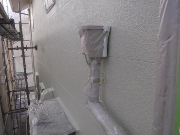 豊田市 T様邸 屋根塗装 外壁塗装 遮熱断熱コース中塗り塗装完了